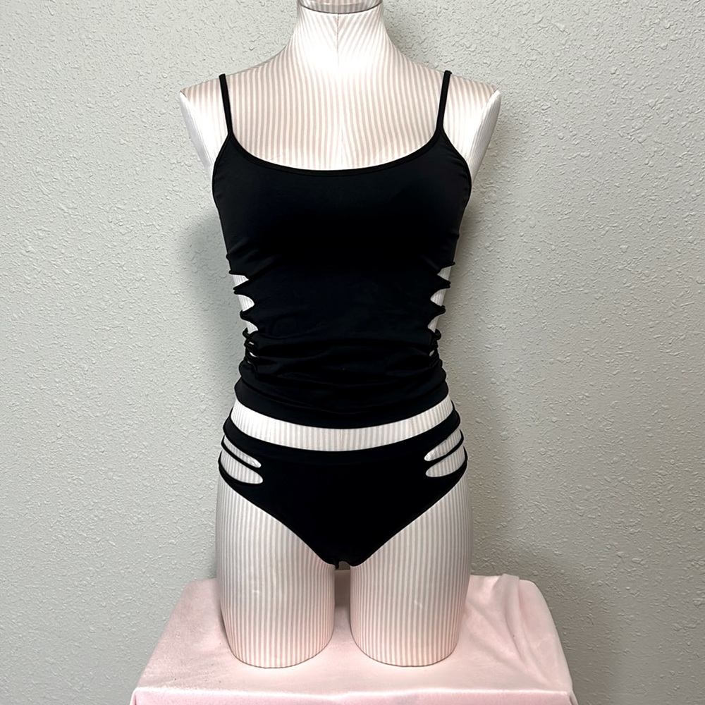 24hr sale! VS Cut Out Sides Set